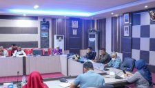 Wabup Rocky Bidik MCSP-RBS Karimun Tembus 90, Kepala OPD Diminta Bertanggung Jawab. (Foto: Diskominfo Karimun)