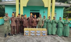 HUT TNI ke-81, Dandim Karimun Silaturahmi Veteran dan Serahkan Bantuan