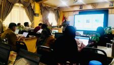 Foto: Guru-guru SMP Se Kota Batam Mengikuti Seminar tentang Digitalisasi Pembelajaran