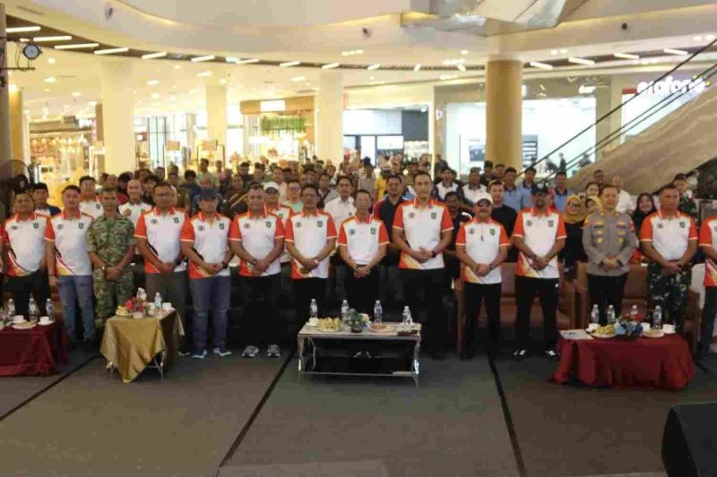 Foto: Walikota Batam Amsakar Ahmad Beserta Anggota DPRD Batam